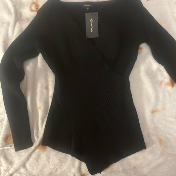 Qualfort size Medium black ribbed sweater - Picture 3 of 13
